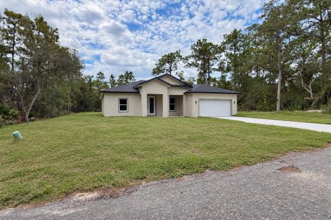 Villa ou maison à vendre à Citrus Springs, Floride: 3 chambres, 151.15 m2 № 2413929 - photo 4
