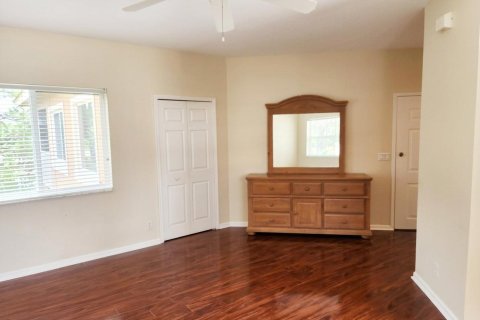 Immobilier commercial à louer à Port St. Lucie, Floride: 1 chambre, 37.16 m2 № 2268649 - photo 4