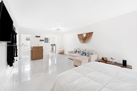 Copropriété à louer à Miami Beach, Floride: 45.62 m2 № 1702557 - photo 8