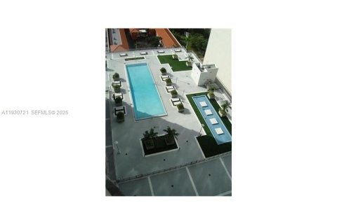 Condo in Miami, Florida № 1989475 - photo 8