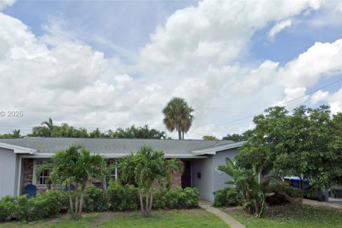 Casa en Hollywood, Florida 3 dormitorios, 170.94 m2 № 2044646