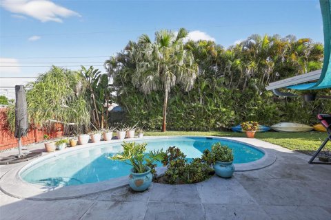 Купить виллу или дом в Холливуд, Флорида 3 спальни, 170.94м2, № 2044646 - фото 27