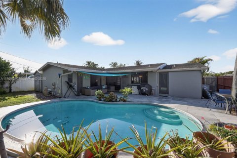 Купить виллу или дом в Холливуд, Флорида 3 спальни, 170.94м2, № 2044646 - фото 25