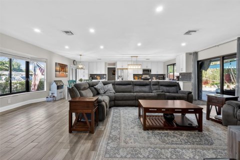 Купить виллу или дом в Холливуд, Флорида 3 спальни, 170.94м2, № 2044646 - фото 8