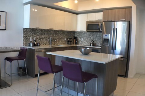 Copropriété à louer à Doral, Floride: 1 chambre, 63.92 m2 № 2000634 - photo 9