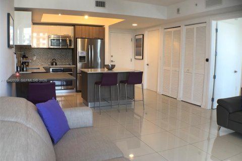 Copropriété à louer à Doral, Floride: 1 chambre, 63.92 m2 № 2000634 - photo 10