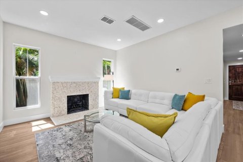 Villa ou maison à vendre à Clearwater, Floride: 4 chambres, 239.04 m2 № 2155208 - photo 12