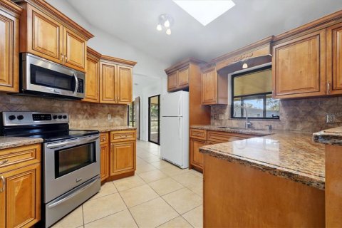 Casa en venta en Port Charlotte, Florida, 3 dormitorios, 121.52 m2 № 2418524 - foto 4