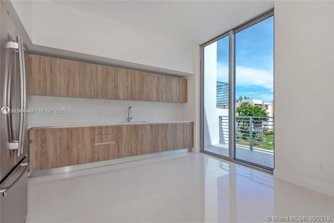 Condominio en alquiler en Aventura, Florida, 3 dormitorios, 156.35 m2 № 2023659 - foto 9
