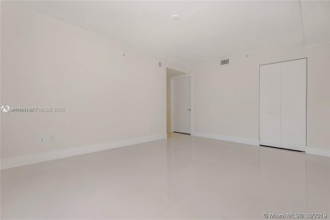 Condominio en alquiler en Aventura, Florida, 3 dormitorios, 156.35 m2 № 2023659 - foto 23