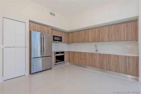 Condominio en alquiler en Aventura, Florida, 3 dormitorios, 156.35 m2 № 2023659 - foto 10