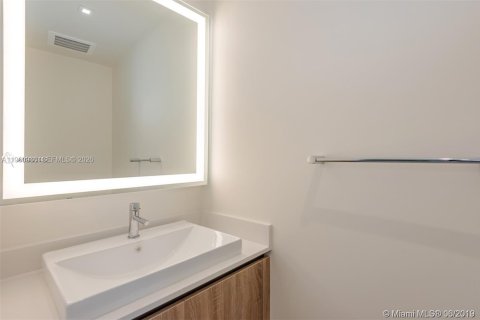 Condominio en alquiler en Aventura, Florida, 3 dormitorios, 156.35 m2 № 2023659 - foto 14