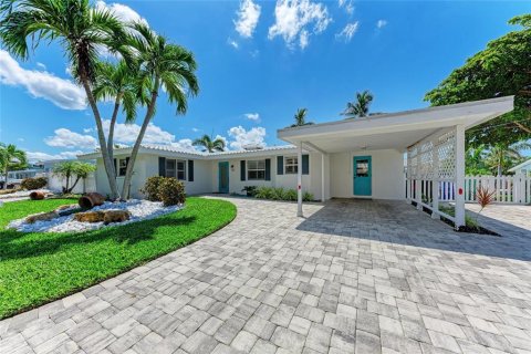 House in Longboat Key, Florida 2 bedrooms, 129.6 sq.m. № 1803313 - photo 9
