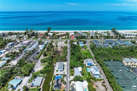 House in Longboat Key, Florida 2 bedrooms, 129.6 sq.m. № 1803313 - photo 6