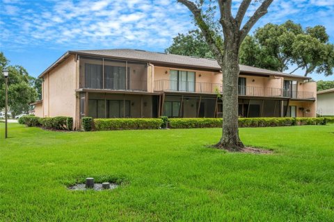 Townhouse in Lakeland, Florida 2 bedrooms, 212.56 sq.m. № 2379653 - photo 29
