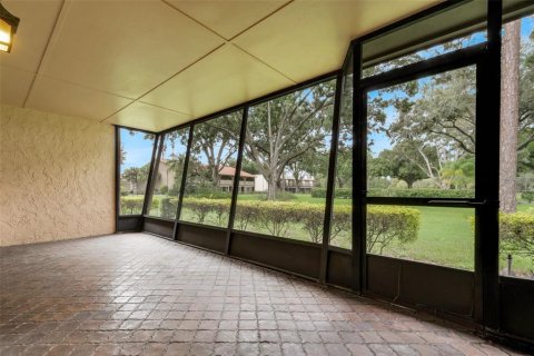 Townhouse in Lakeland, Florida 2 bedrooms, 212.56 sq.m. № 2379653 - photo 14