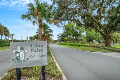 Townhouse in Lakeland, Florida 2 bedrooms, 212.56 sq.m. № 2379653 - photo 2