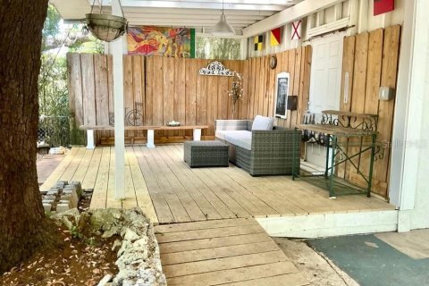 House in Daytona Beach, Florida 3 bedrooms, 166.95 sq.m. № 2098978 - photo 4