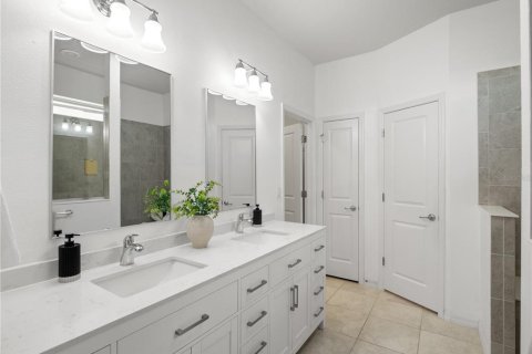Casa en venta en Wesley Chapel, Florida, 4 dormitorios, 185.8 m2 № 2386076 - foto 27