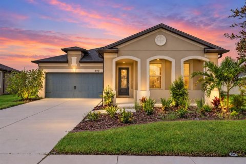 Casa en Wesley Chapel, Florida 4 dormitorios, 185.8 m2 № 2386076