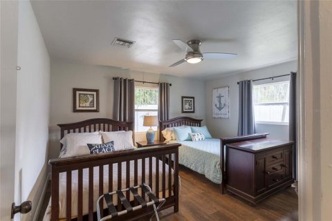 House in Mount Dora, Florida 10 bedrooms, 510.87 sq.m. № 1768028 - photo 30