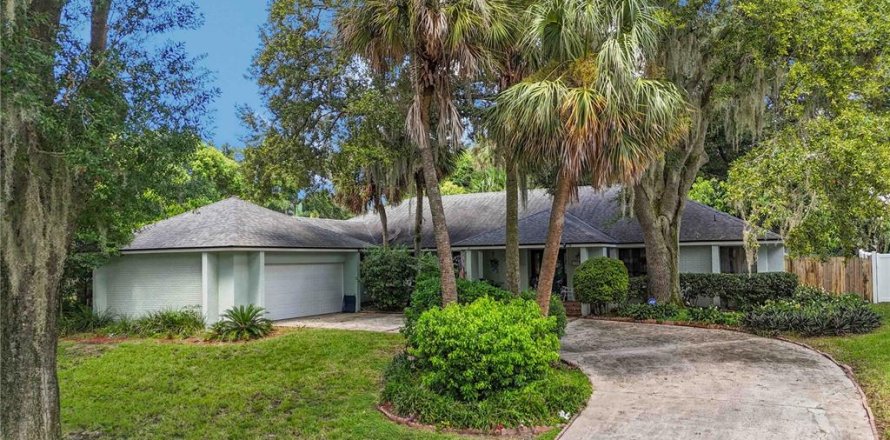 Villa ou maison à Maitland, Floride 4 chambres, 253.81 m2 № 1909719