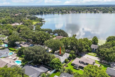 House in Maitland, Florida 4 bedrooms, 253.81 sq.m. № 1909719 - photo 3