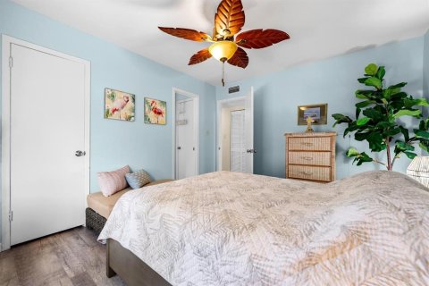 Condominio en venta en Saint Petersburg, Florida, 2 dormitorios, 127.74 m2 № 2285366 - foto 22