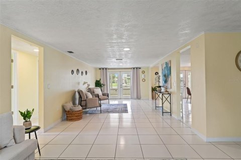 House in Hudson, Florida 2 bedrooms, 187.76 sq.m. № 1795257 - photo 5