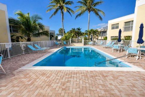 Copropriété à vendre à Jensen Beach, Floride: 2 chambres, 101.54 m2 № 2088041 - photo 8