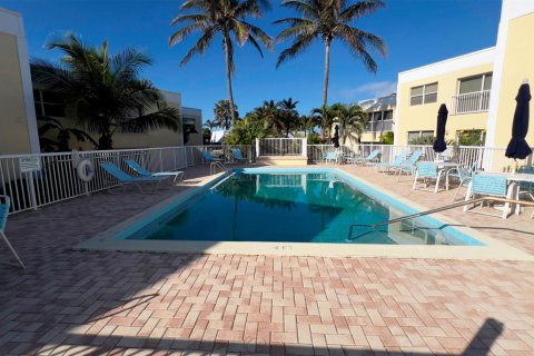 Copropriété à vendre à Jensen Beach, Floride: 2 chambres, 101.54 m2 № 2088041 - photo 26