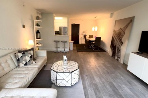 Снять в аренду квартиру в Майами-Бич, Флорида 1 спальня, 71.53м2, № 2034945 - фото 6