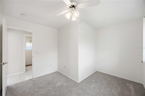House in Rotonda, Florida 4 bedrooms, 242.38 sq.m. № 2142721 - photo 21