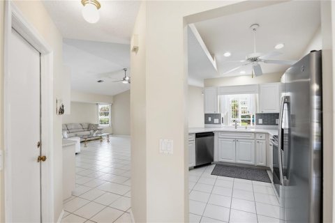 House in Rotonda, Florida 4 bedrooms, 242.38 sq.m. № 2142721 - photo 12
