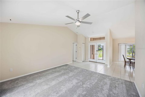 House in Rotonda, Florida 4 bedrooms, 242.38 sq.m. № 2142721 - photo 4