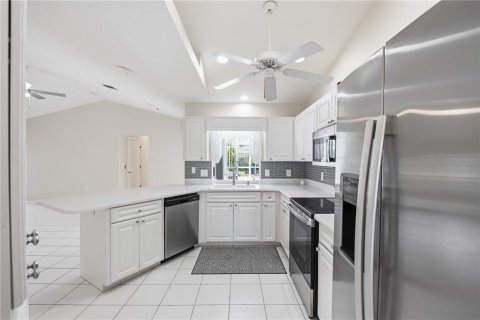 House in Rotonda, Florida 4 bedrooms, 242.38 sq.m. № 2142721 - photo 14