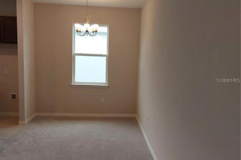 Casa en venta en Leesburg, Florida, 4 dormitorios, 188.5 m2 № 1902458 - foto 6