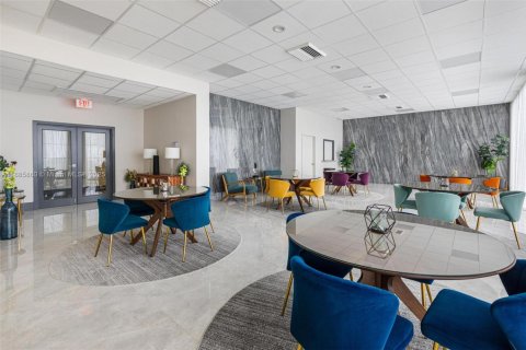 Copropriété à louer à Hallandale Beach, Floride: 1 chambre, 52.95 m2 № 1932589 - photo 28