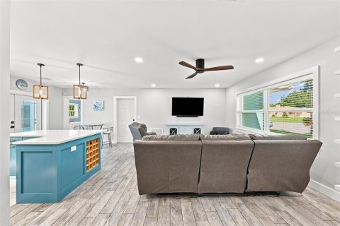 Villa ou maison à vendre à Clearwater, Floride: 3 chambres, 122.17 m2 № 2344611 - photo 12
