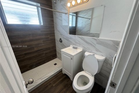 Villa ou maison à louer à Miami Beach, Floride: 1024.9 m2 № 2010819 - photo 4