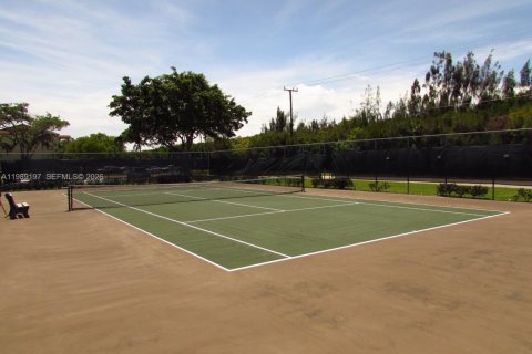 Condominio en alquiler en Pembroke Pines, Florida, 1 dormitorio, 47.75 m2 № 2057796 - foto 23