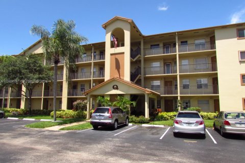 Condominio en alquiler en Pembroke Pines, Florida, 1 dormitorio, 47.75 m2 № 2057796 - foto 19