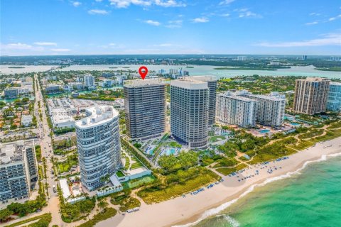 Condo in Bal Harbour, Florida, 3 bedrooms  № 2054070 - photo 4