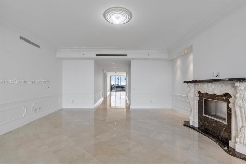 Condo in Bal Harbour, Florida, 3 bedrooms  № 2054070 - photo 9