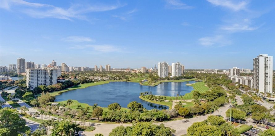 Condo in Aventura, Florida, 2 bedrooms  № 1921040