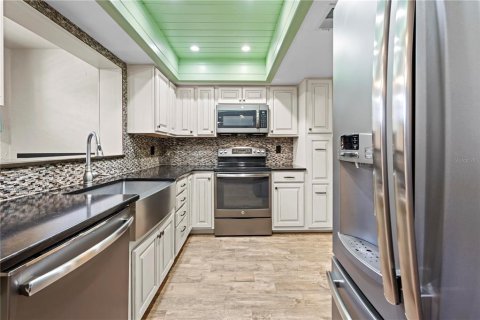 Купить виллу или дом в Хомосасса, Флорида 13 комнат, 155.15м2, № 1551670 - фото 27