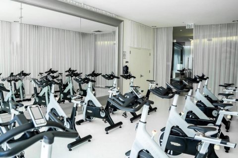 Condo in Miami, Florida, 1 bedroom № 2180388 - photo 22