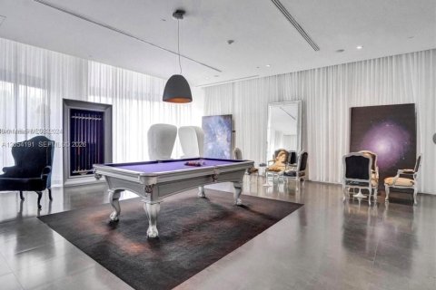 Condo in Miami, Florida, 1 bedroom № 2180388 - photo 20