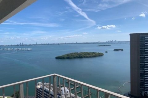 Condo in Miami, Florida, 2 bedrooms  № 2026443 - photo 29