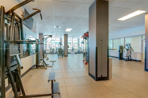 Copropriété à louer à Hollywood, Floride: 54.81 m2 № 1969451 - photo 13